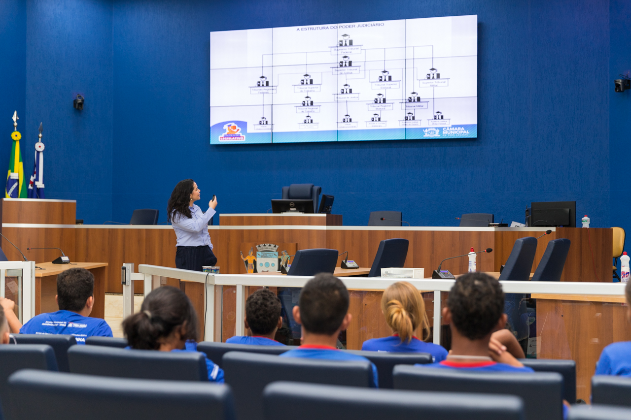 Cmara recebe alunos do Patrulha Florestinha
